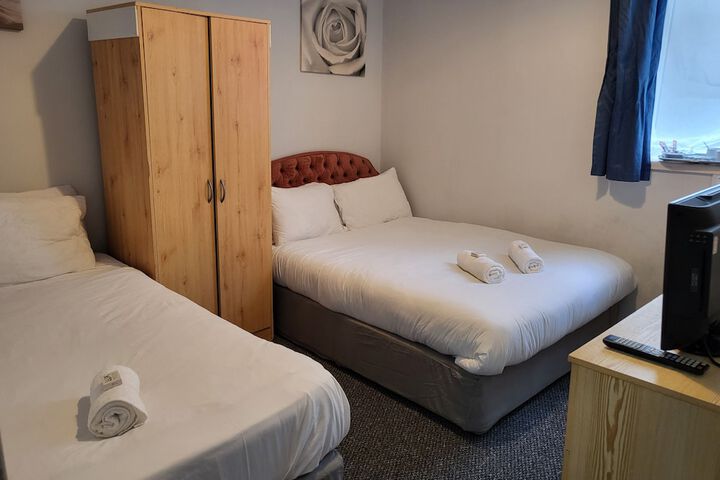 Room 72 of 109
