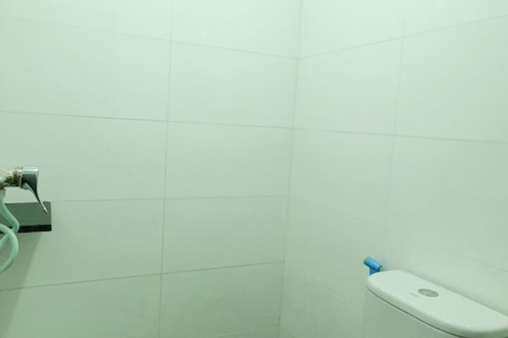 Room 10 of 21