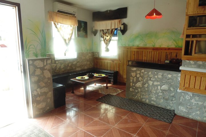 Hotel Interior 4 of 52