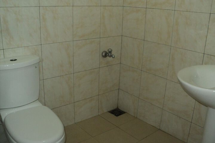 Room 14 of 24