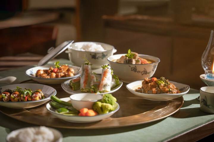 Dining 160 of 203