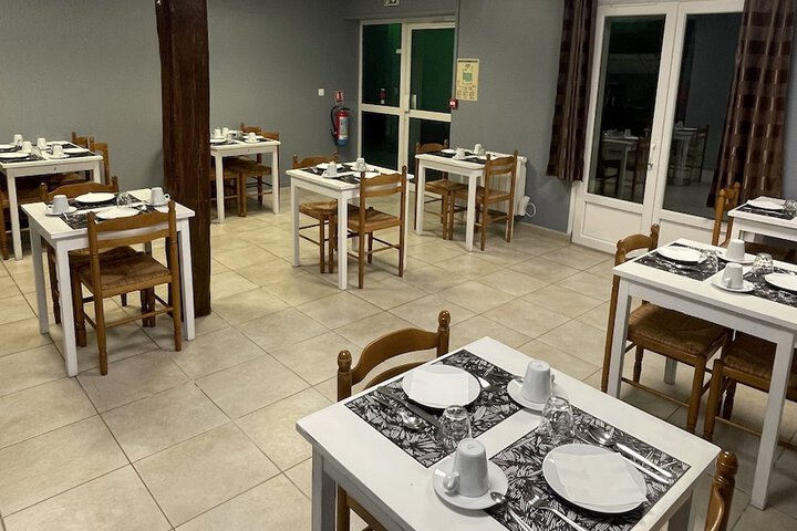 Dining Photos
