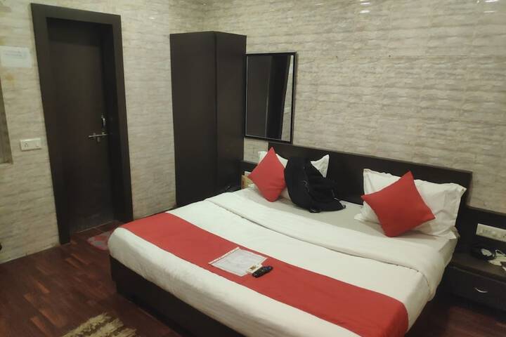 Room 17 of 21