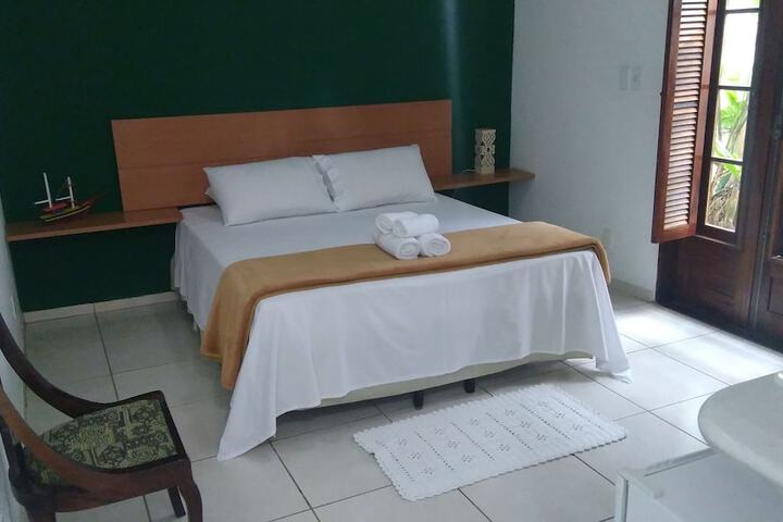 Room 7 of 32