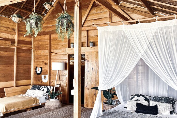 Room 5 of 28