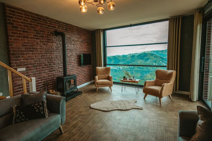 Room 5 of 58
