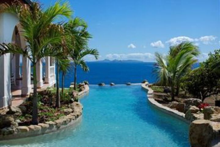 Pool 10 of 25