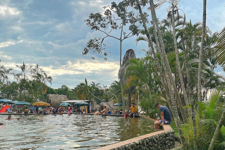 Pool 43 of 89