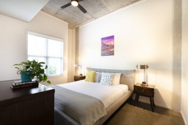 Room 22 of 40