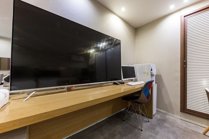 Room 64 of 120
