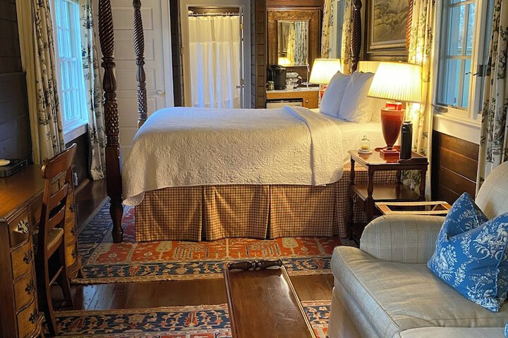 Room 90 of 285
