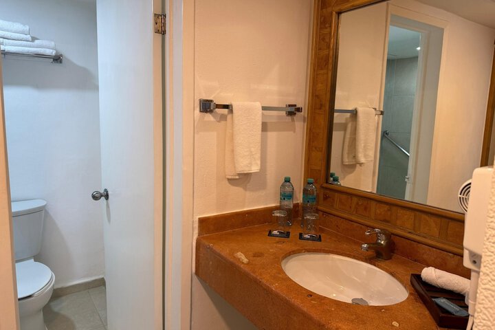 Clean Restrooms