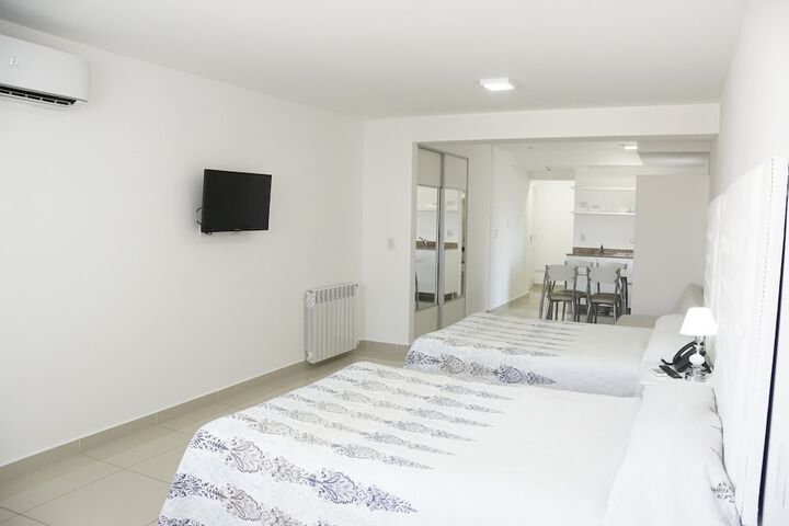 Room 7 of 161