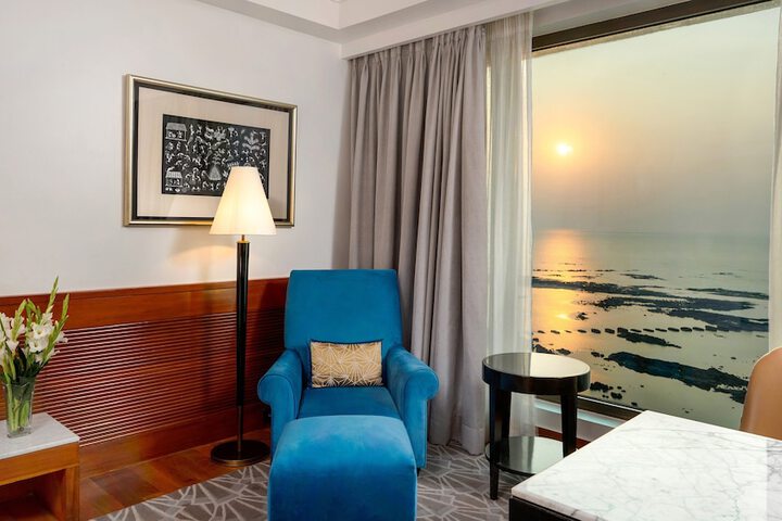 Room 10 of 159