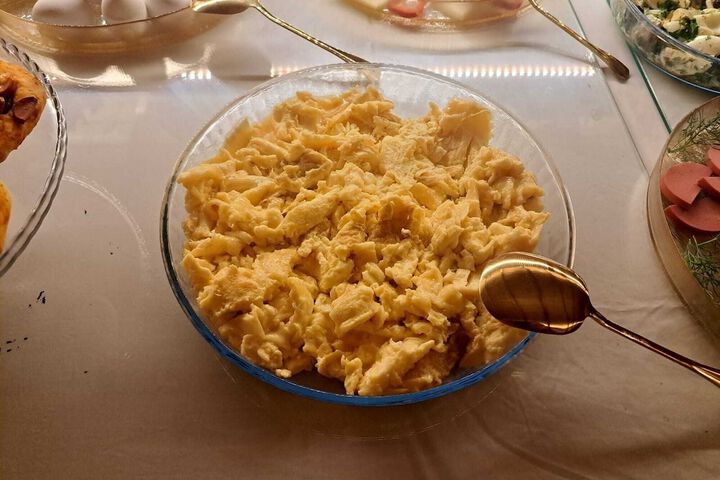 Dining 40 of 68