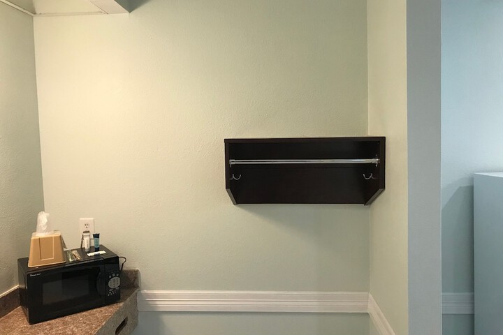 Room 22 of 26