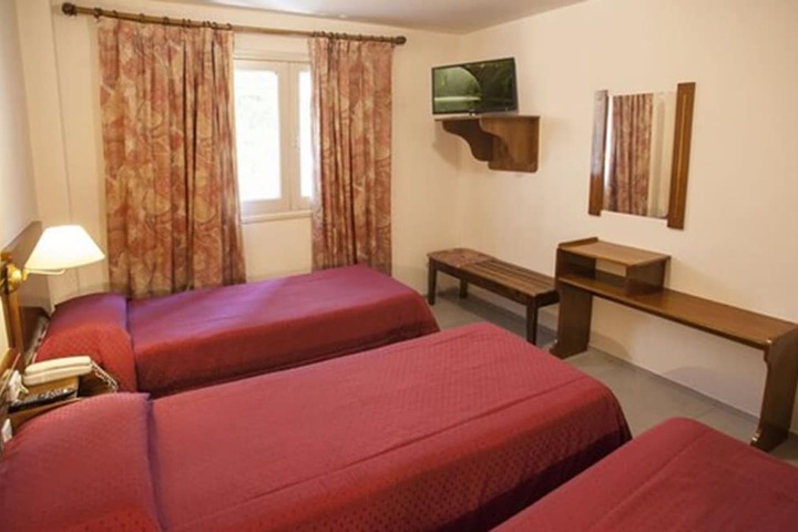 Room 14 of 44
