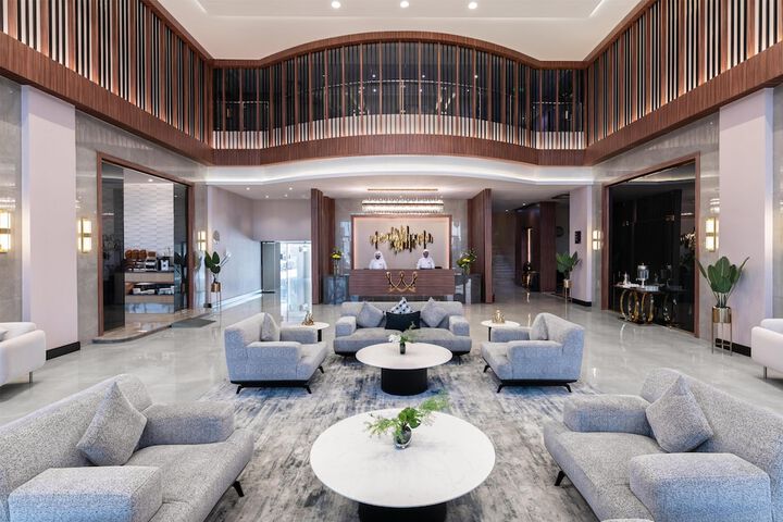 Guest Lobby