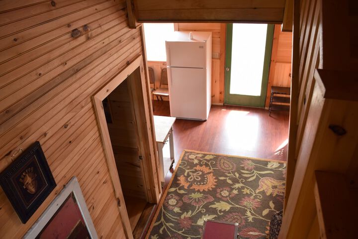 Room 37 of 48