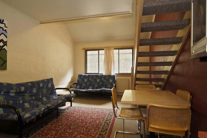 Room 42 of 71