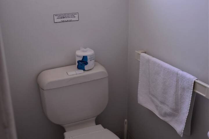 Room 12 of 19