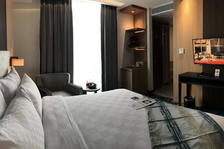 Room 15 of 58