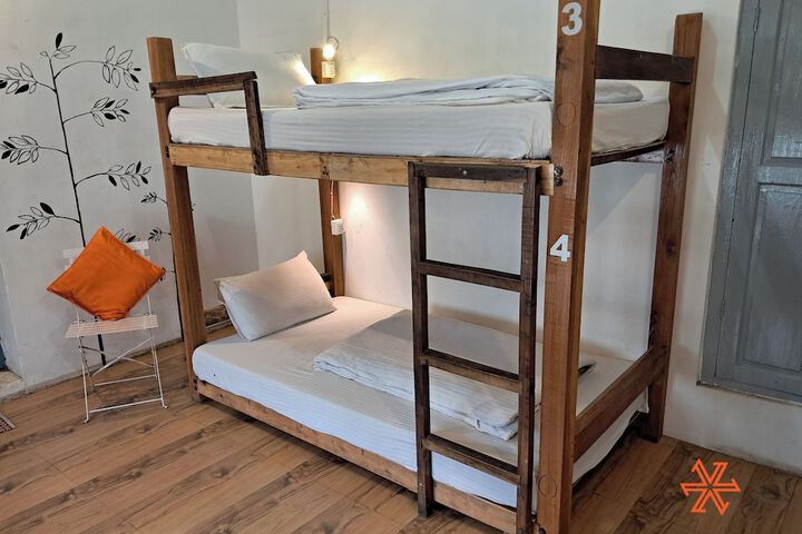 Room 20 of 48
