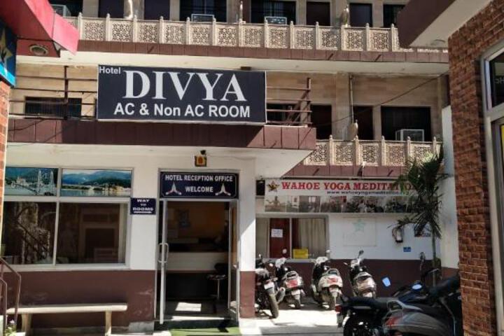 HOTEL DIVYA