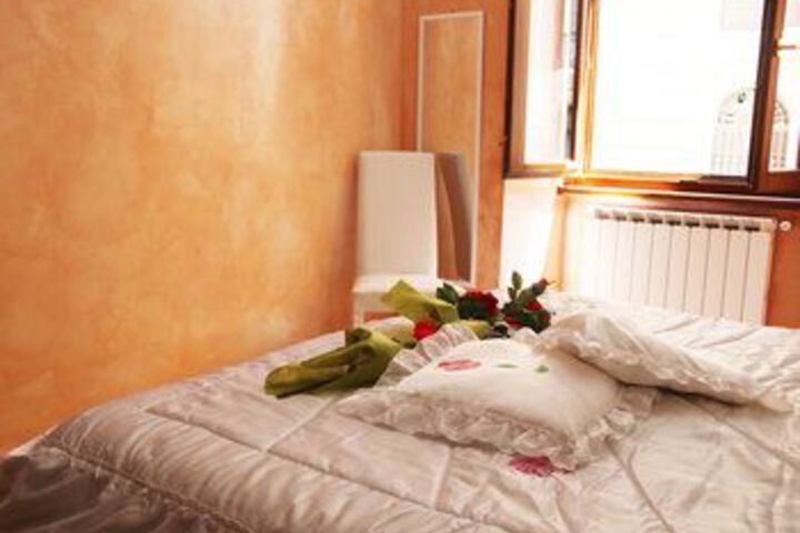 Room 11 of 20