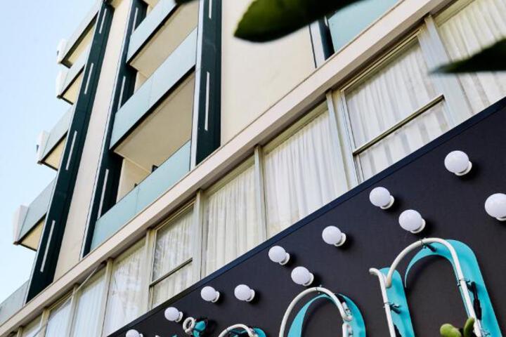 Hotel Madison