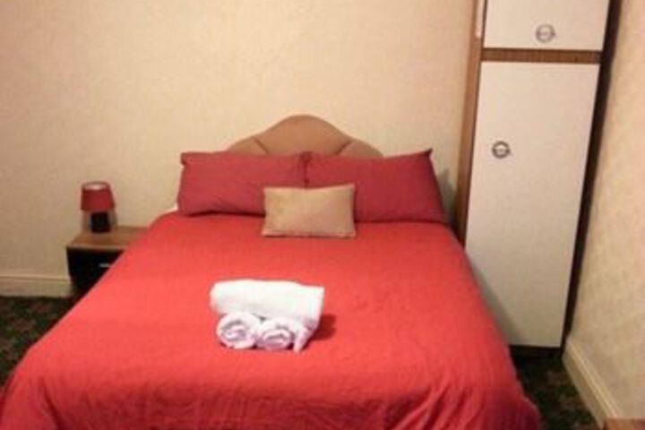 Room 95 of 149