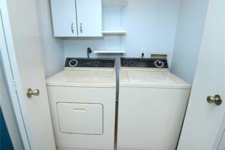 Laundry 7 of 24