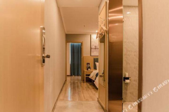 super8 jingxuan Hotel