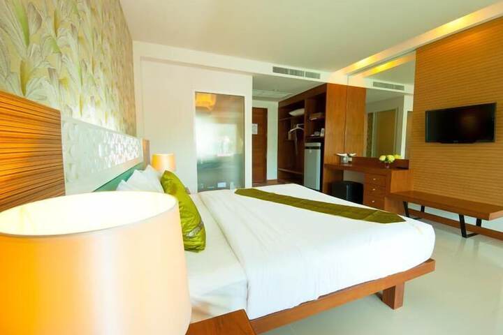 Room 7 of 46