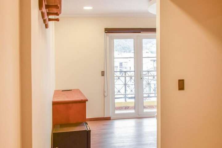 Room 15 of 46