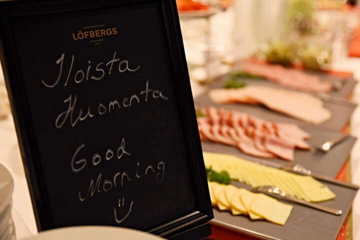 Breakfast buffet