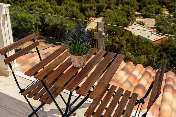 Terrace/Patio 68 of 111