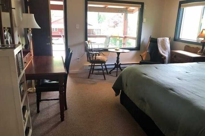 Room 12 of 61