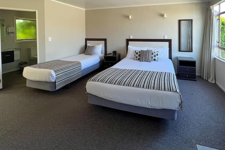 Room 59 of 302