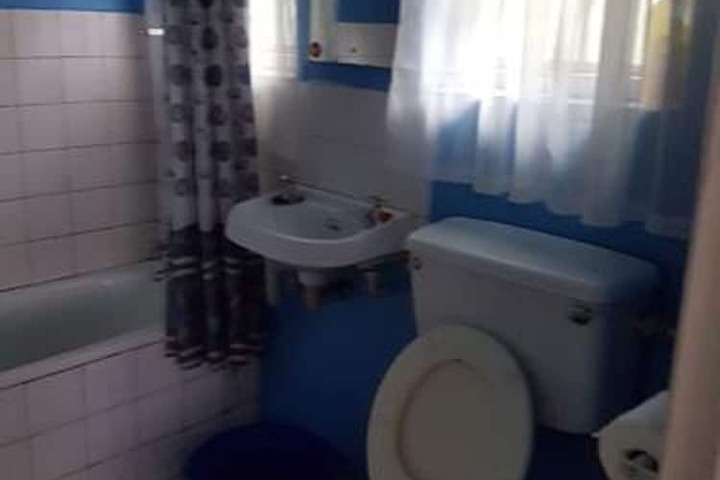 Room 16 of 27