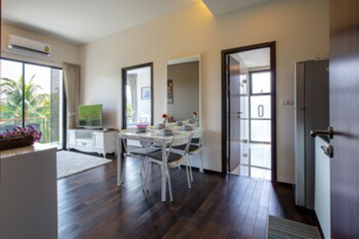 Room 15 of 28