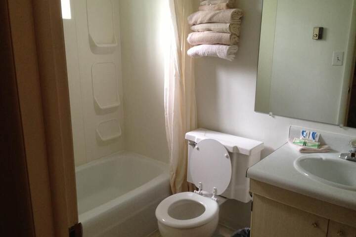 Room 14 of 24