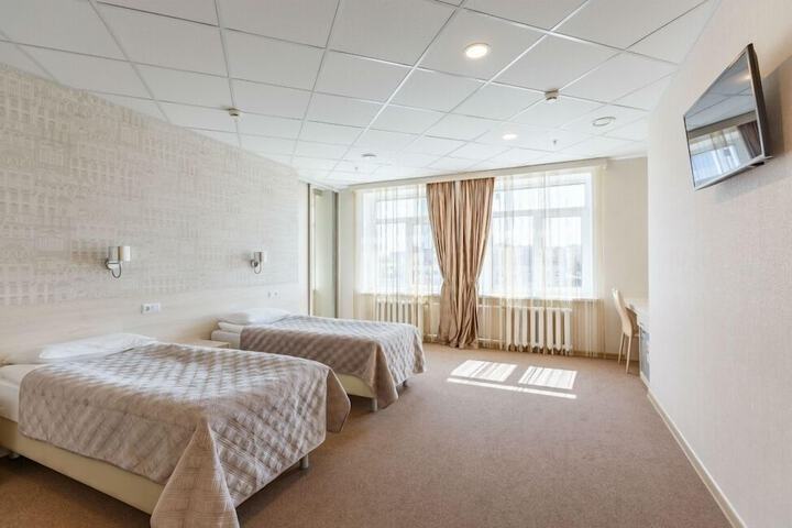 Room 47 of 81
