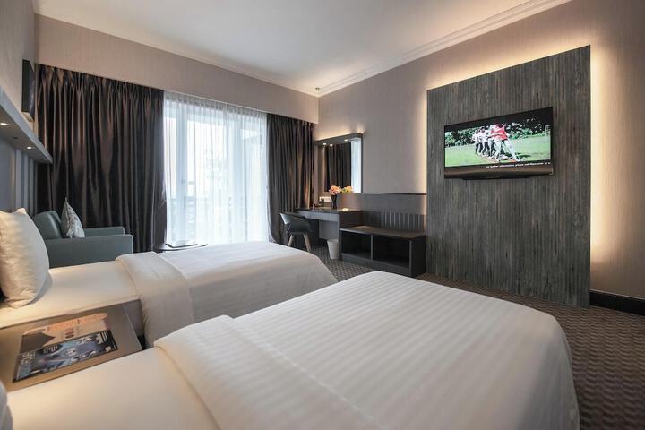 Room 19 of 79