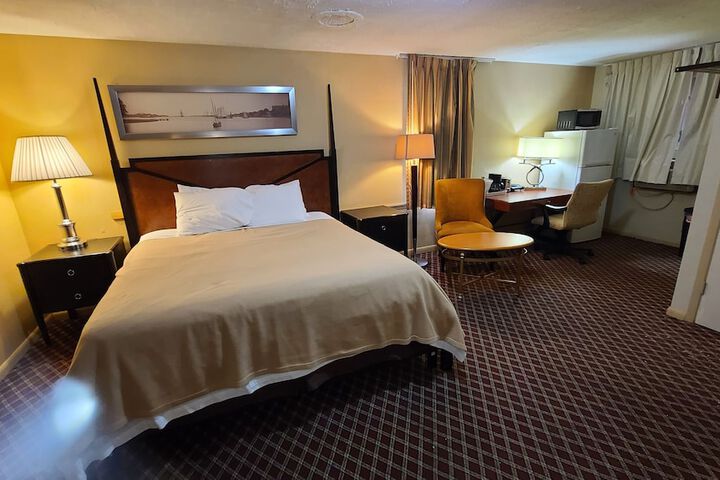 Image of Presque Isle Motel