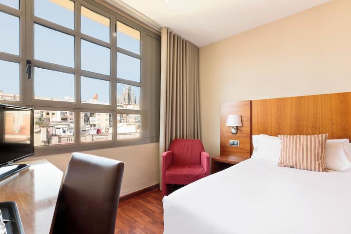 Room 13 of 60