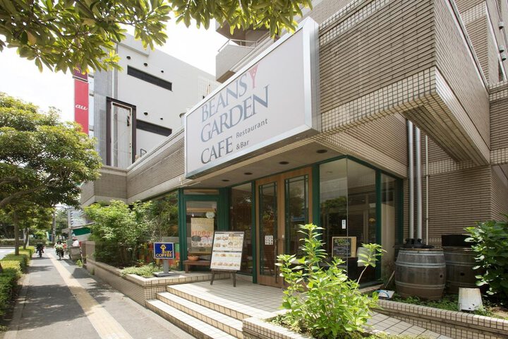 Hotel Entry