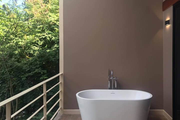 Terrace/Patio 8 of 22