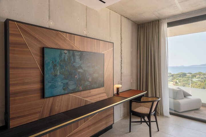 Room 14 of 35