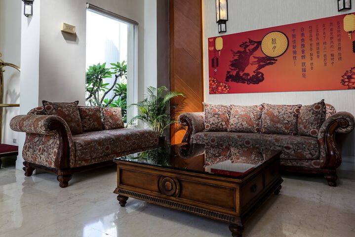 Guest Lobby